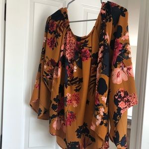 Boutique Women’s top
